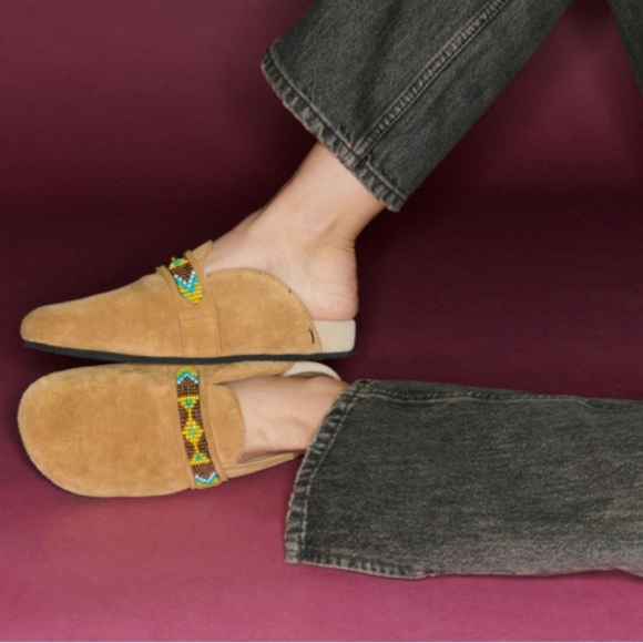 Claris Virot rare georgette suede calfskin clog mules in teal NEW - Picture 9 of 9